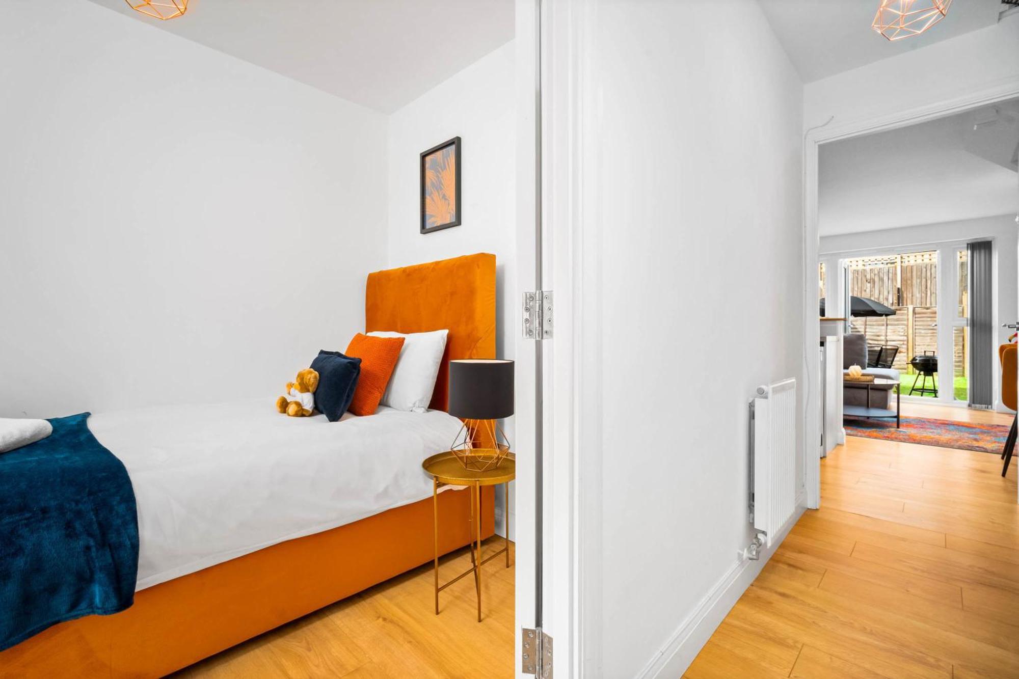 Luxury City Centre 5 Bed House With En-Suite, Bbq, On-Site Parking By Azura Nights バーミンガム エクステリア 写真